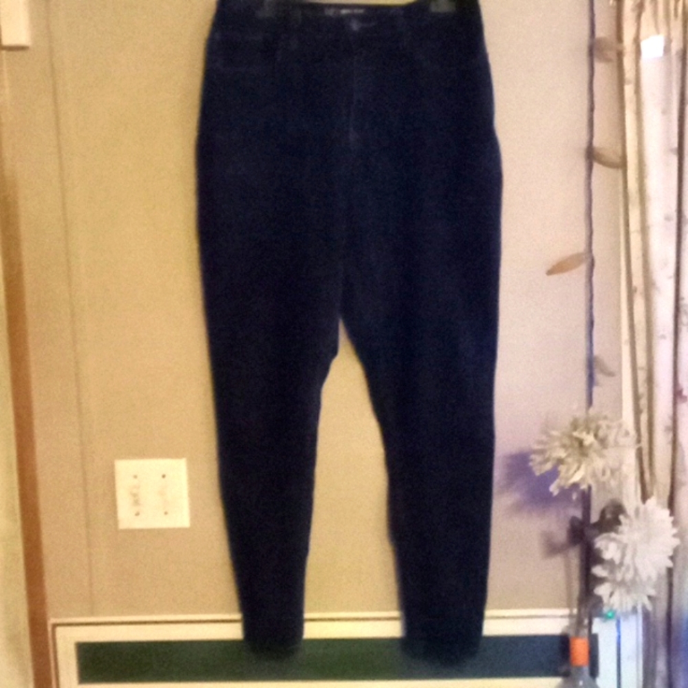 NoBo High-Rise skinny jeans 👖- Size 13 Junior.